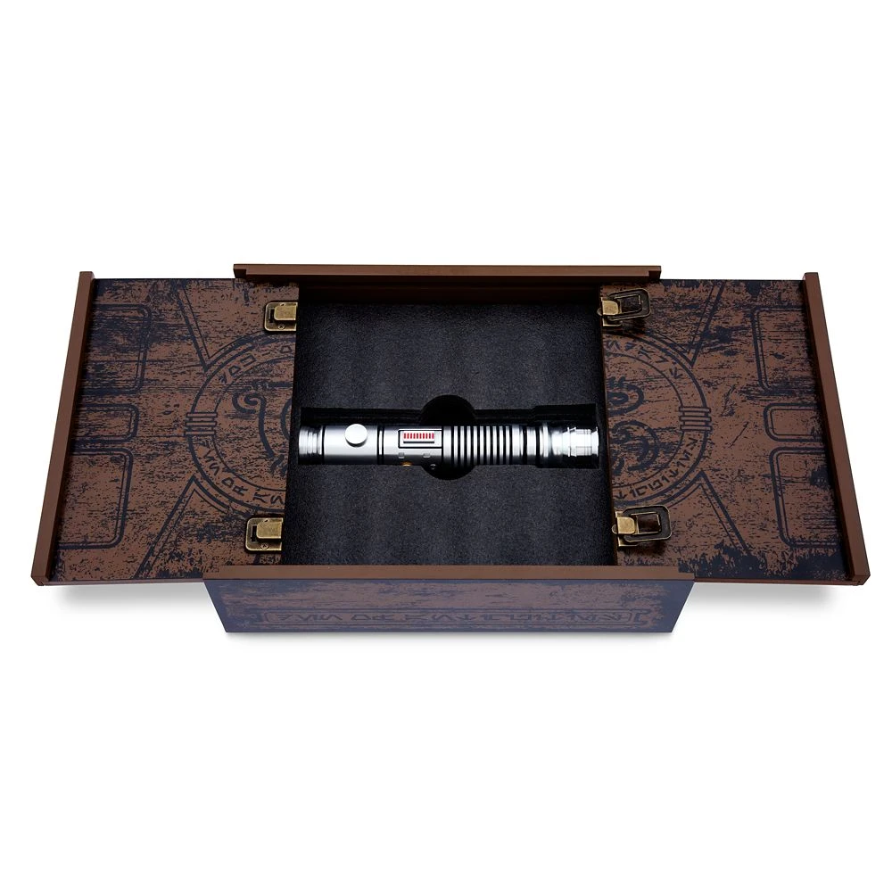 Disney The Hilt Of A Jedi Ki-Adi-Mundi LIGHTSABER Hilt Set β Star Wars: Galaxy's Edge β Limited Edition - Image 4