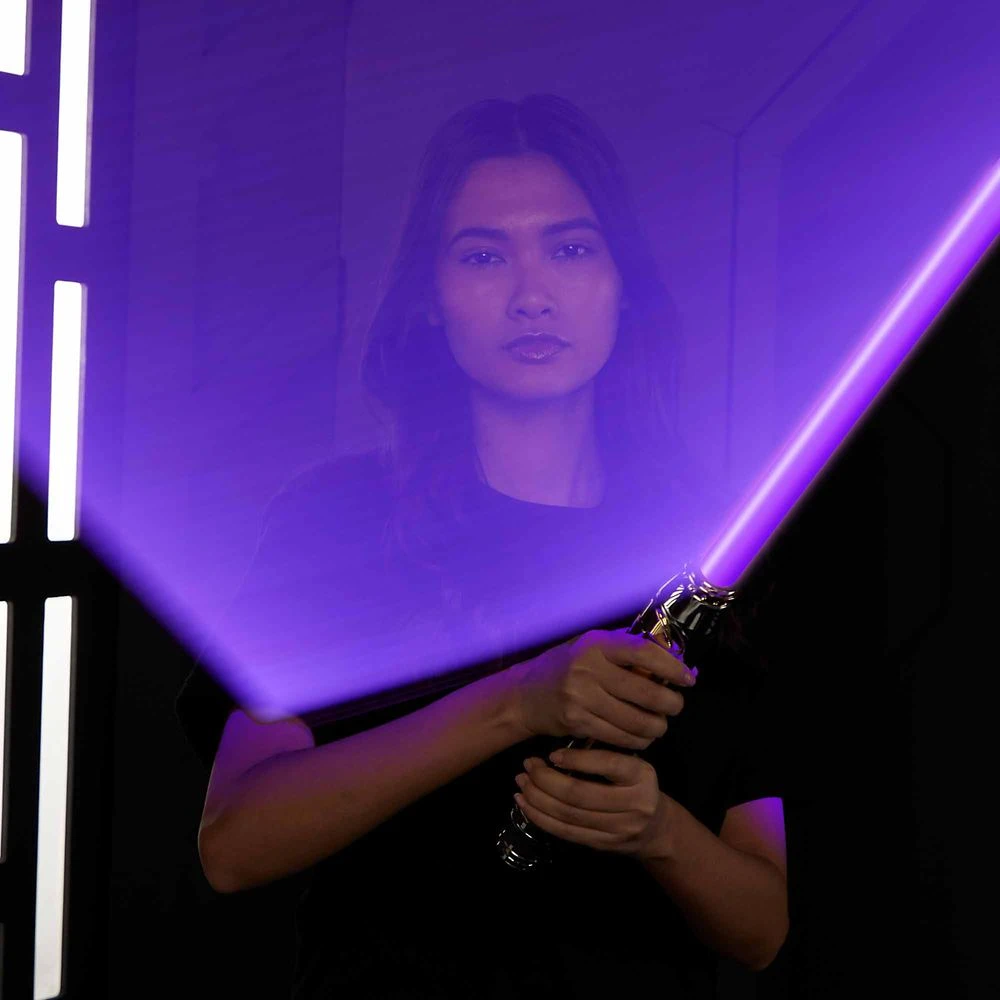 Disney Mace Windu Legacy Custom LIGHTSABER Collectible Set – Star Wars - Image 6